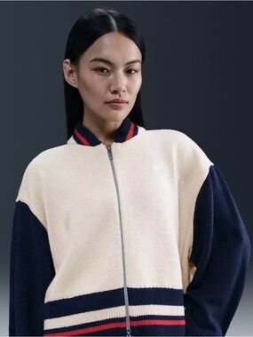 Nike Women’s Sportswear Street Cardigan